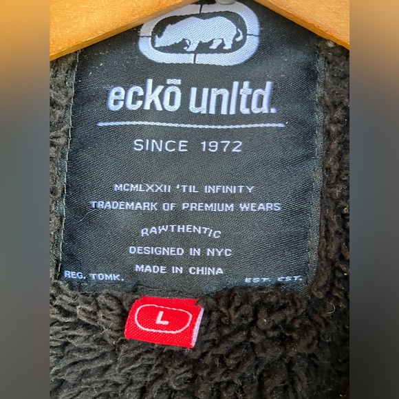 FLEECE & FLANEL! What could be cozier?? Snap-up jacket by Ecko Unltd, L - Picture 4 of 4